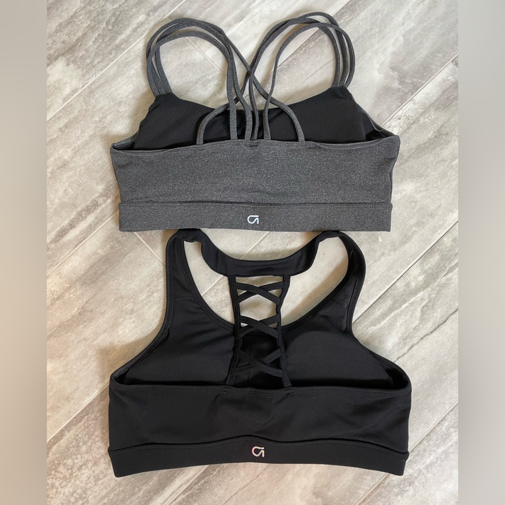 GAP Fit Set of 2 Sports Bras (Black and Gray) - Size M - Picture 2 of 12